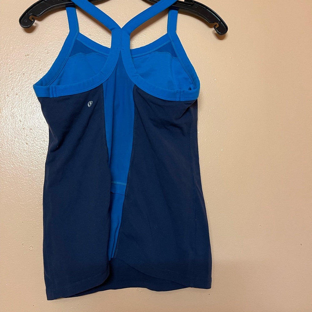 Flawed Lululemon Athletica Blue Active Tank Top Size Have Damage To The Logo - Picture 4 of 7